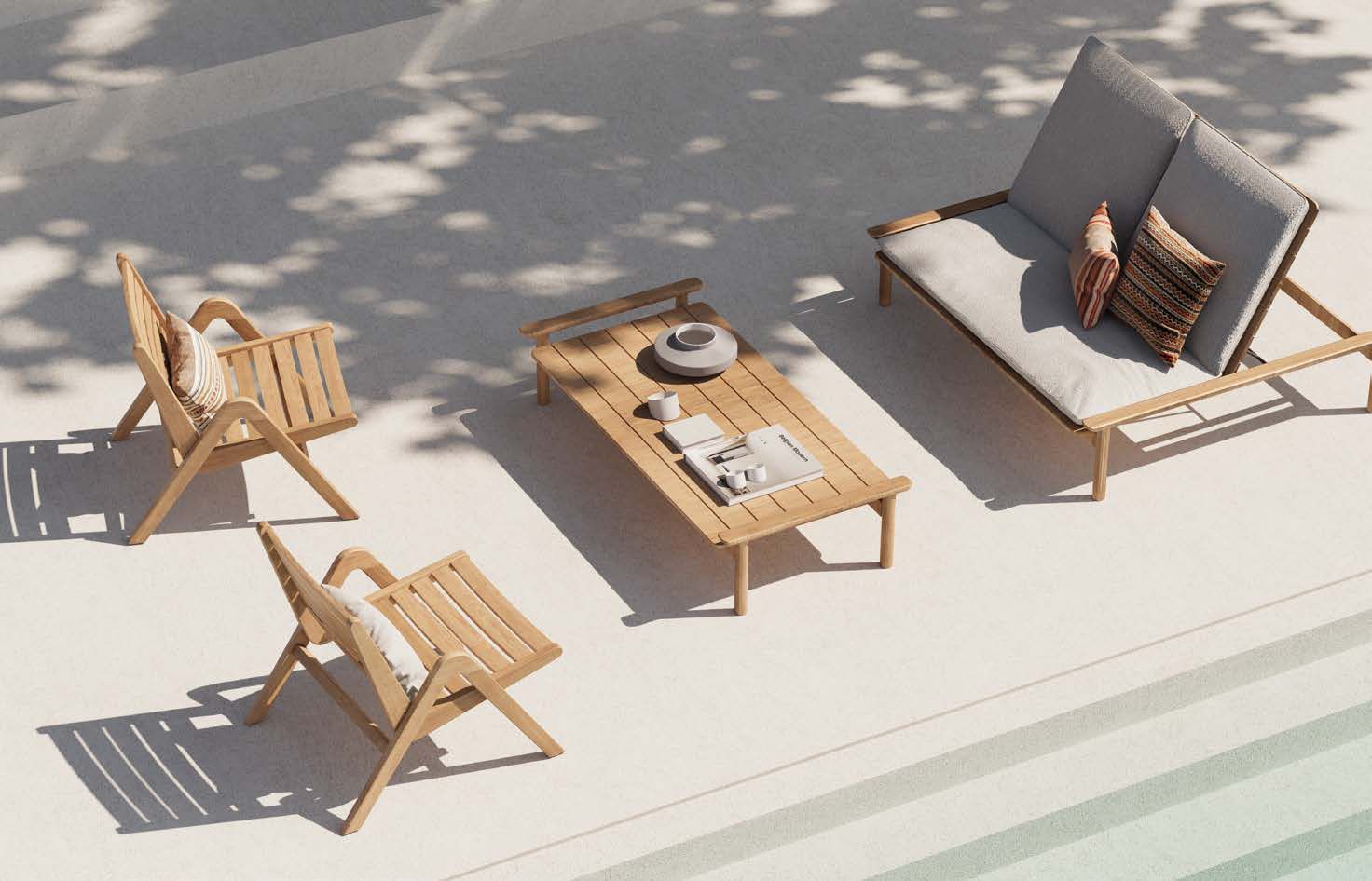 Maddalena 2-person day bed with linen cushion and Positano low seaters.