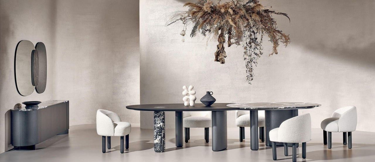 Naturedesign reclaimed-wood group composition.